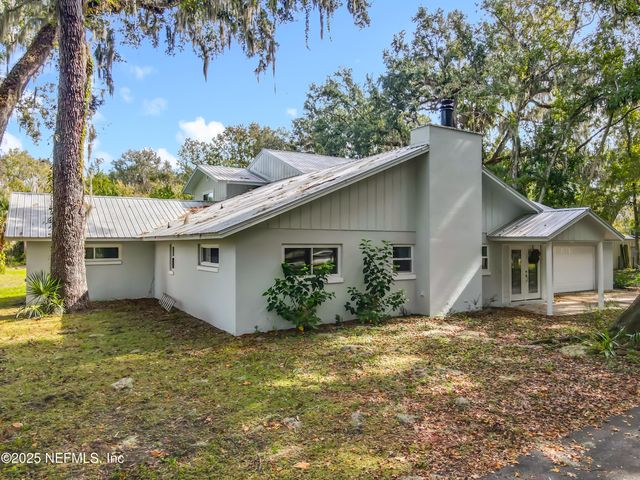555 WILDWOOD Drive, New Smyrna Beach, FL 32168