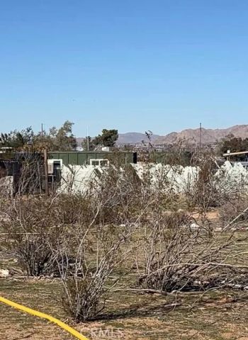 11061 Tujunga, Apple Valley, CA 92308
