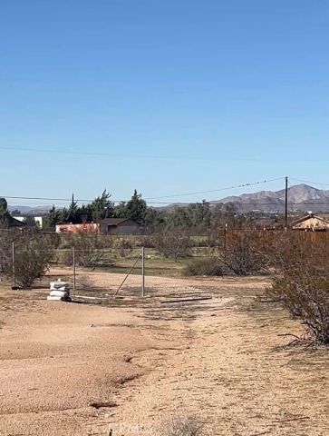 11061 Tujunga, Apple Valley, CA 92308