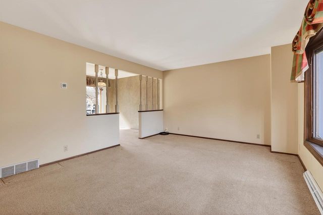 2641 PARKWAY COURT, Wisconsin Rapids, WI 54494