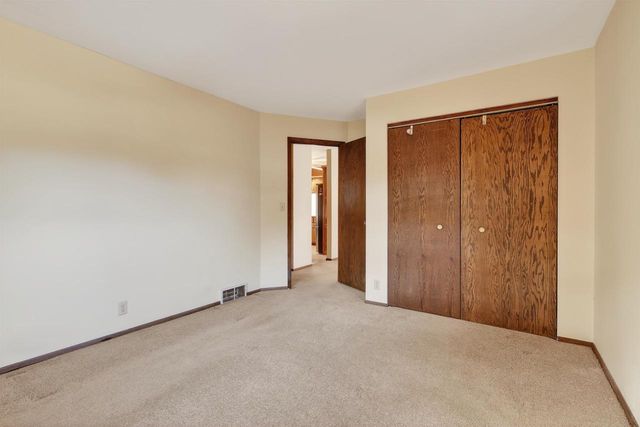 2641 PARKWAY COURT, Wisconsin Rapids, WI 54494