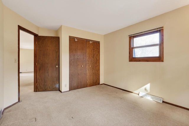 2641 PARKWAY COURT, Wisconsin Rapids, WI 54494