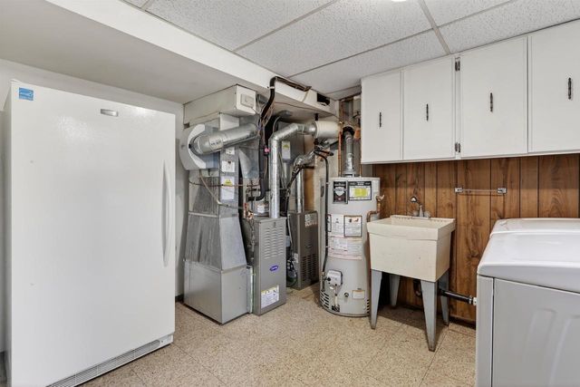 2641 PARKWAY COURT, Wisconsin Rapids, WI 54494