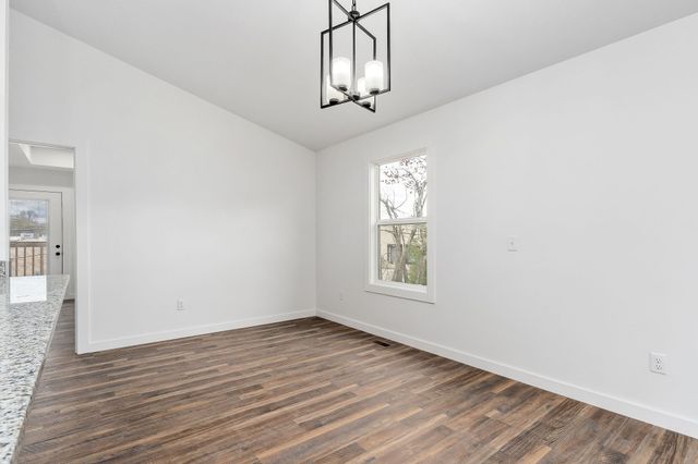 168 Sky View Meadow Dr, Crossville, TN 38555