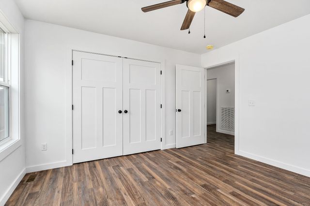 168 Sky View Meadow Dr, Crossville, TN 38555