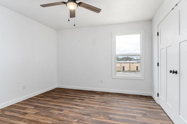 168 Sky View Meadow Dr, Crossville, TN 38555