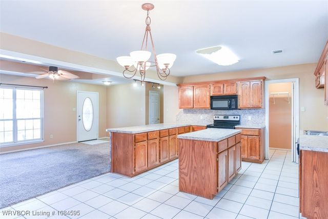 101 Choctaw Drive, Roland, OK 74954