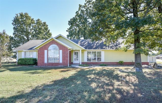 101 Choctaw Drive, Roland, OK 74954