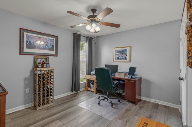 16204 Old Samuel Dr, Prairieville, LA 70769