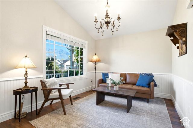 255 W 100 S, Orem, UT 84058