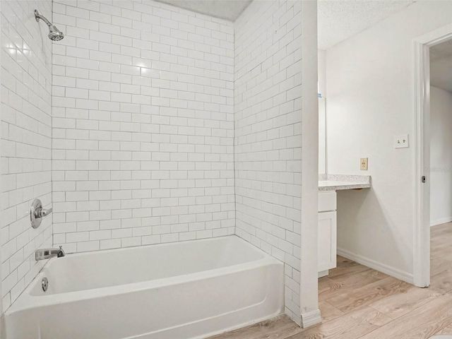 199 AFTON SQUARE 108, Altamonte Springs, FL 32714