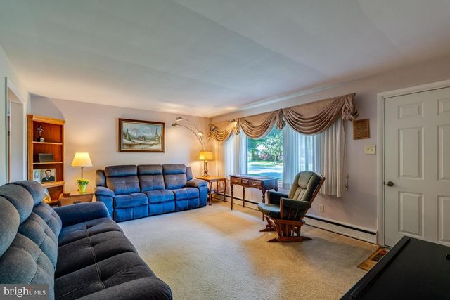 600 KISSEL HILL RD, Lititz, PA 17543