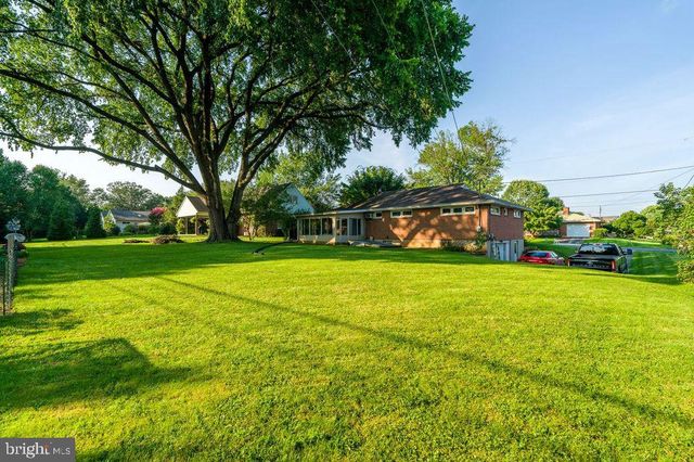 600 KISSEL HILL RD, Lititz, PA 17543