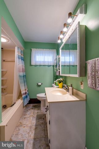 600 KISSEL HILL RD, Lititz, PA 17543