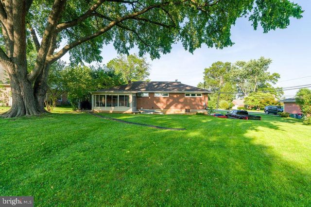 600 KISSEL HILL RD, Lititz, PA 17543