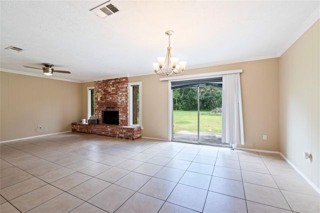 1857 County Road 99, Alvin, TX 77511