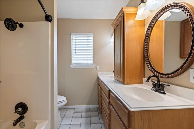 1857 County Road 99, Alvin, TX 77511