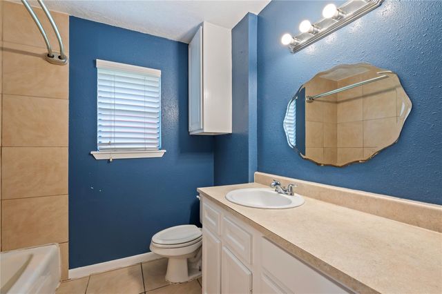 1857 County Road 99, Alvin, TX 77511
