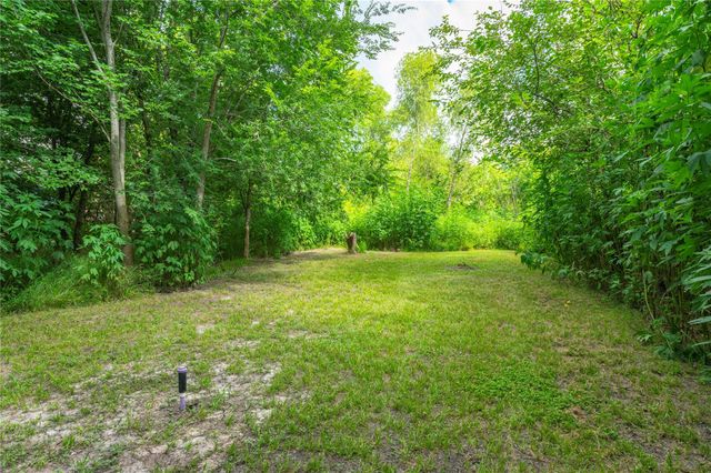 1857 County Road 99, Alvin, TX 77511