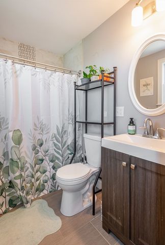 64 Byron St 2, Boston, MA 02128