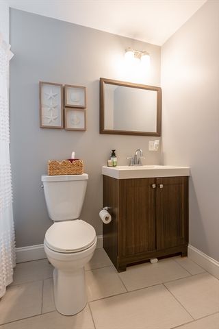 64 Byron St 2, Boston, MA 02128