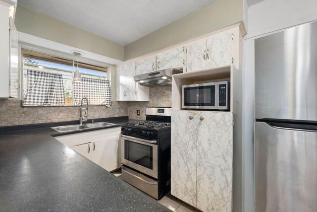 6415 Limestone Street, Houston, TX 77092
