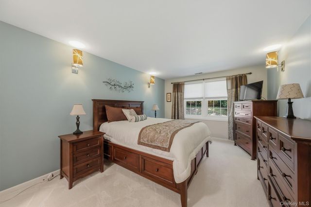 2 N Cambridge Court, Fishkill, NY 12524