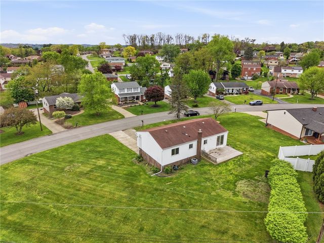235 Princeton Drive, Center Twp, PA 15001