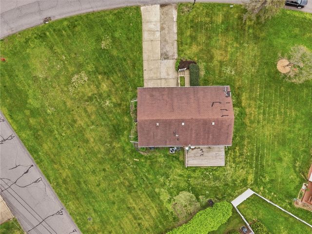 235 Princeton Drive, Center Twp, PA 15001