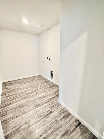 1395 Road 5102, Cleveland, TX 77327