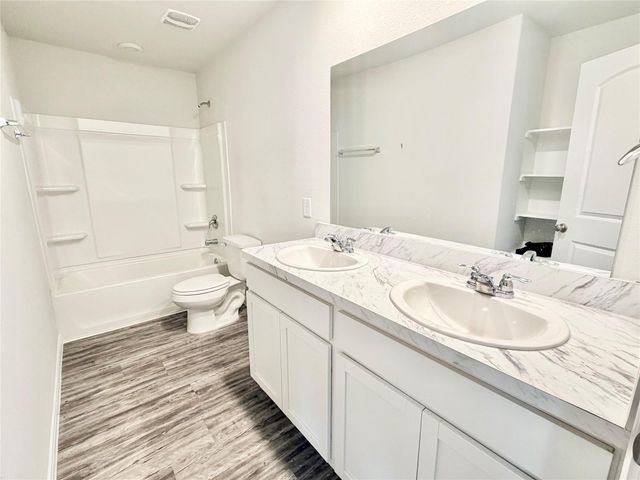 1395 Road 5102, Cleveland, TX 77327