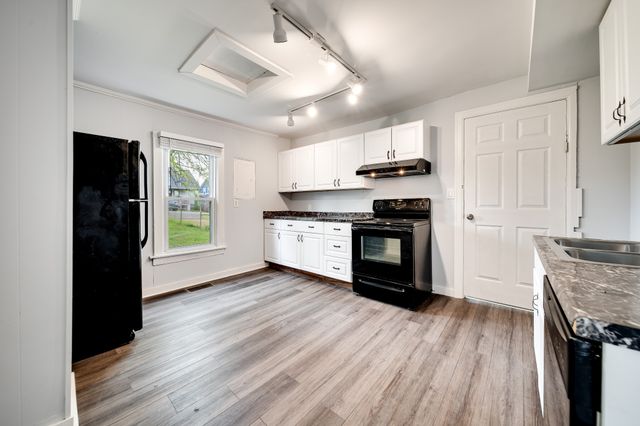 1507 Meridian St, Nashville, TN 37207