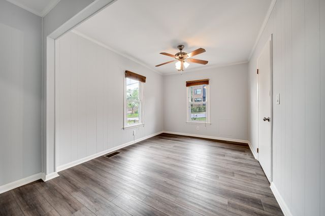 1507 Meridian St, Nashville, TN 37207