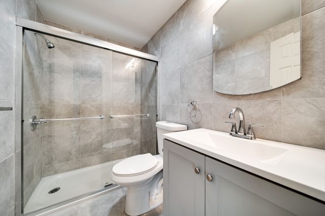 1507 Meridian St, Nashville, TN 37207