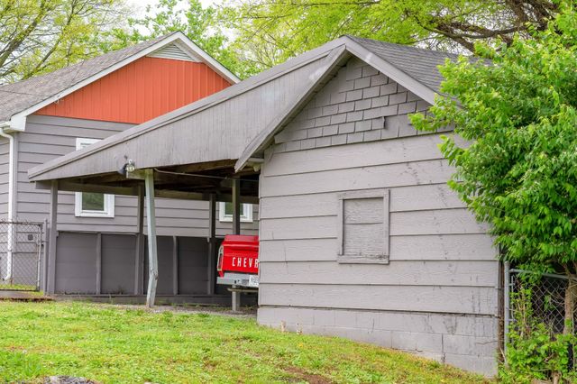1507 Meridian St, Nashville, TN 37207
