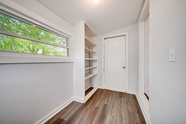 1507 Meridian St, Nashville, TN 37207