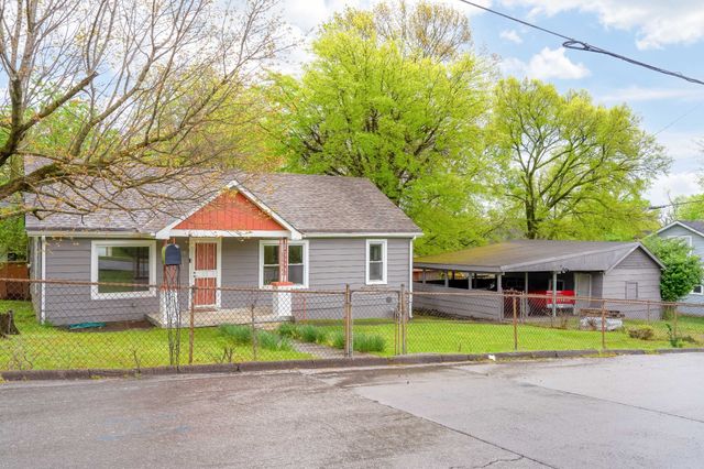 1507 Meridian St, Nashville, TN 37207