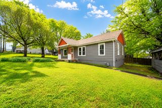 1507 Meridian St, Nashville, TN 37207