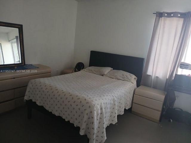 7854 W 10th Ave 7854, Hialeah, FL 33014