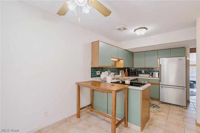 275 Solon Road 275C, Chagrin Falls, OH 44022