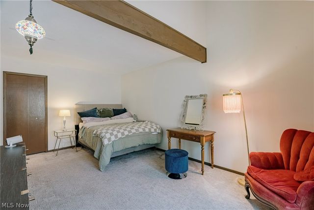 275 Solon Road 275C, Chagrin Falls, OH 44022