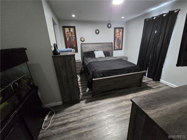 2709 20th Street, Niagara Falls, NY 14305