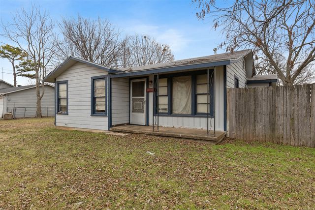 100 E Eldred Street, Burleson, TX 76028