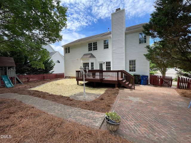 9332 Leslieshire Drive, Raleigh, NC 27615