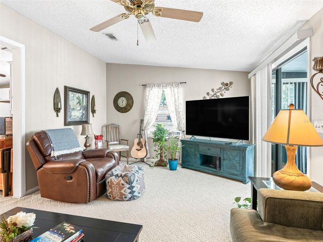 1809 DAFFODIL LANE, The Villages, FL 32159