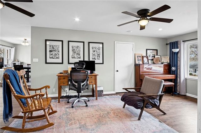 1920 N 29th Street, St Joseph, MO 64506