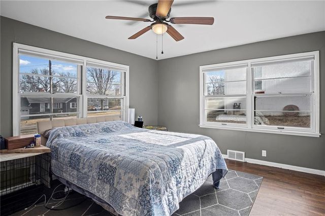 1920 N 29th Street, St Joseph, MO 64506