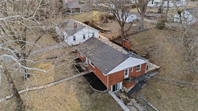 1920 N 29th Street, St Joseph, MO 64506