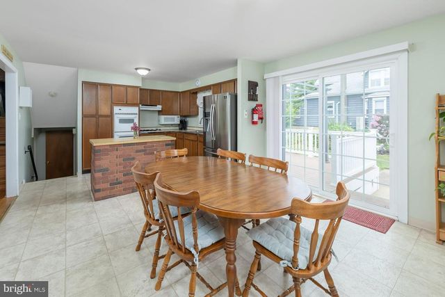 202 N 4TH ST, National Park, NJ 08063