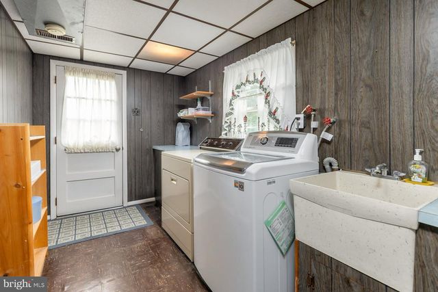 202 N 4TH ST, National Park, NJ 08063